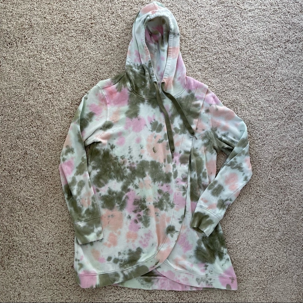 Old Navy Cross front nursing tunic